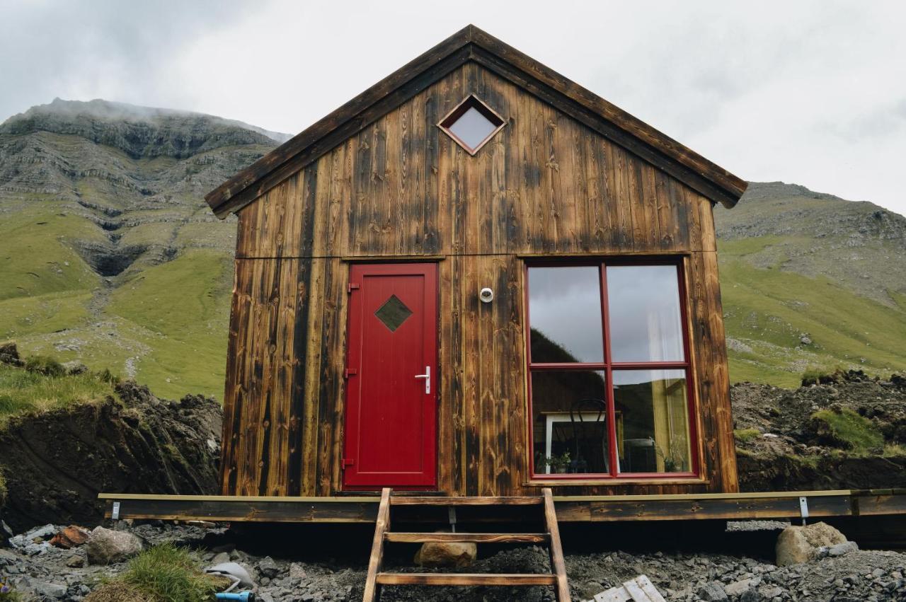 Múlafossur Cottage No 2 by Famous Waterfall in Gásadalur Exterior foto